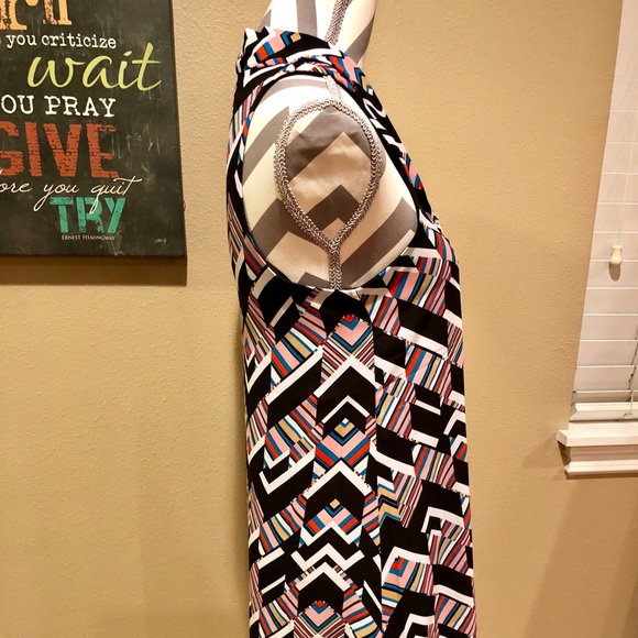 Eye Catching Socialite Tunic Mini - Picture 5 of 7